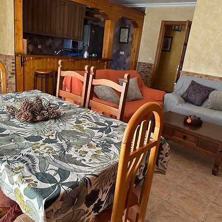 Casas Rurales Cerro Lobo เยสเต ภายนอก รูปภาพ