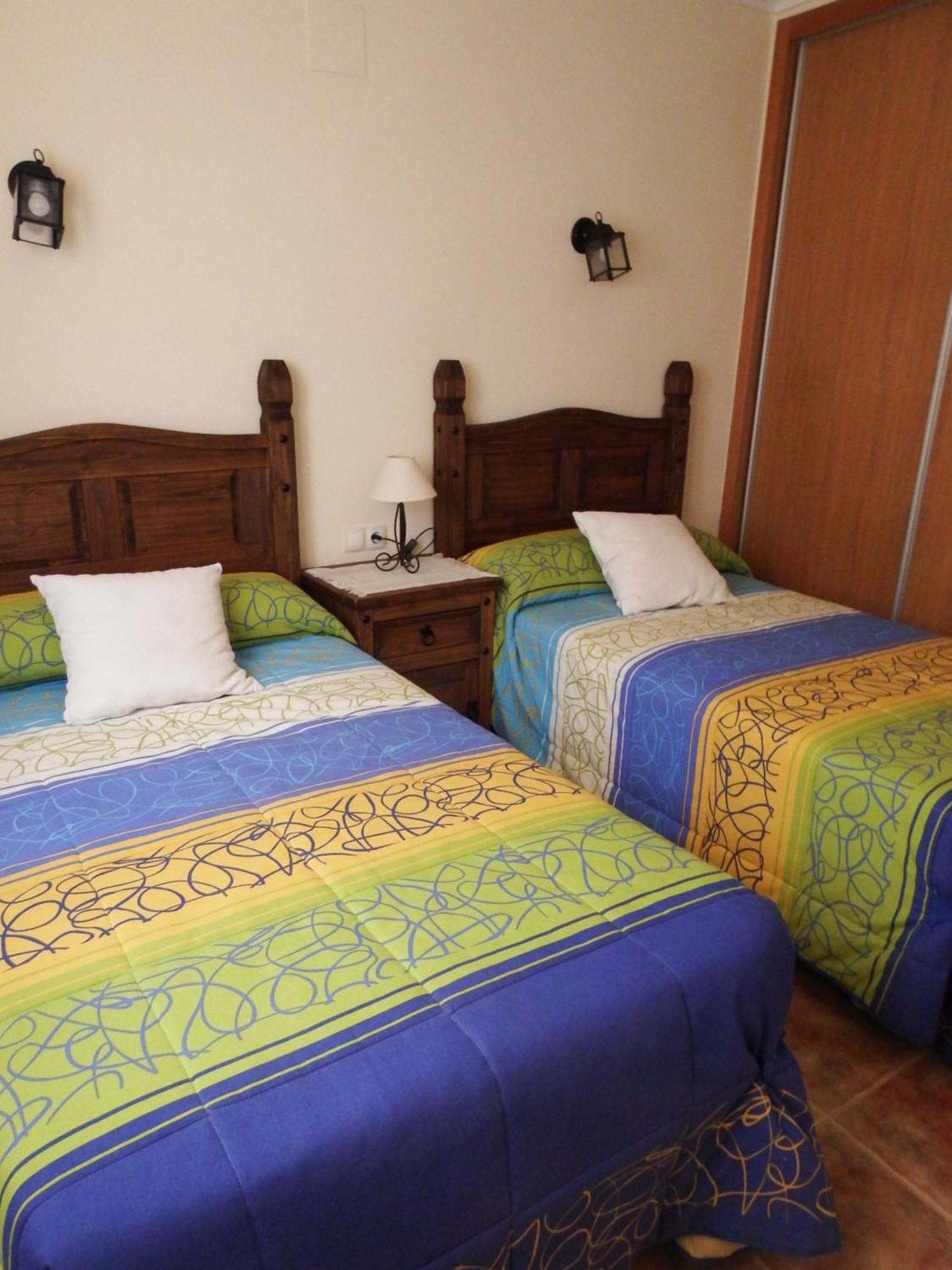 Casas Rurales Cerro Lobo เยสเต ภายนอก รูปภาพ
